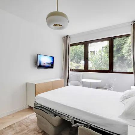Apartment 2p Cosy & Equipped Quiet Location